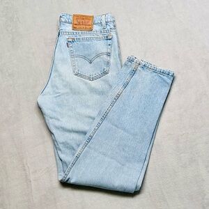 Vtg Levis 550 Jeans Mens 34x34* Blue Relaxed Fit Tapered Leg Light Wash 90s USA
